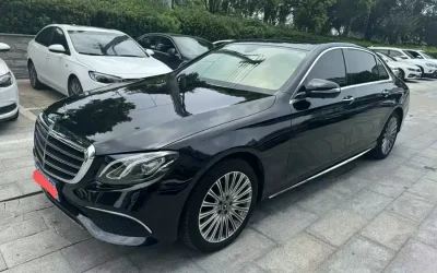 Mercedes-Benz Mercedes-Benz C-Class в цвете и кузовом – это идеальный выбор среди китайских автомобилей. Доступная цена и надежность гарантированы.