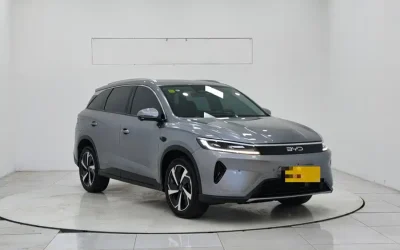 BYD BYD Song L DM-i в цвете и кузовом – это идеальный выбор среди китайских автомобилей. Доступная цена и надежность гарантированы.