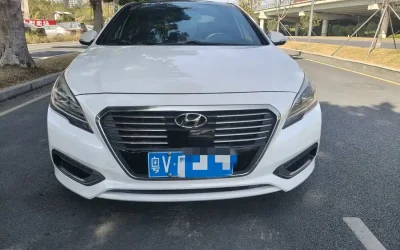 Hyundai Hyundai Elantra в цвете и кузовом – это идеальный выбор среди китайских автомобилей. Доступная цена и надежность гарантированы.