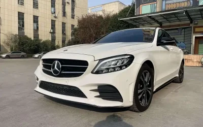 Mercedes-Benz Mercedes-Benz GLA в цвете и кузовом – это идеальный выбор среди китайских автомобилей. Доступная цена и надежность гарантированы.