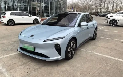 NIO NIO в цвете NIO и кузовом NIO – это идеальный выбор среди китайских автомобилей. Доступная цена и надежность гарантированы.