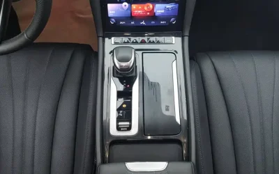 Hongqi Hongqi H5 в цвете и кузовом – это идеальный выбор среди китайских автомобилей. Доступная цена и надежность гарантированы.