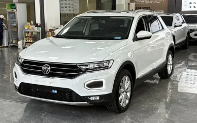 Volkswagen Volkswagen Sagitar в цвете и кузовом – это идеальный выбор среди китайских автомобилей. Доступная цена и надежность гарантированы.