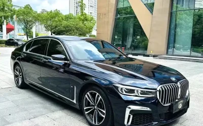 Audi Audi A8 в цвете и кузовом – это идеальный выбор среди китайских автомобилей. Доступная цена и надежность гарантированы.