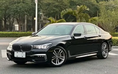 BMW BMW 3 Series в цвете и кузовом – это идеальный выбор среди китайских автомобилей. Доступная цена и надежность гарантированы.