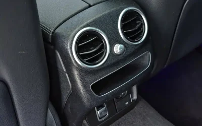 Mercedes-Benz Mercedes-Benz E-Class в цвете и кузовом – это идеальный выбор среди китайских автомобилей. Доступная цена и надежность гарантированы.