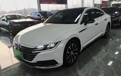 Volkswagen Volkswagen Passat в цвете и кузовом – это идеальный выбор среди китайских автомобилей. Доступная цена и надежность гарантированы.