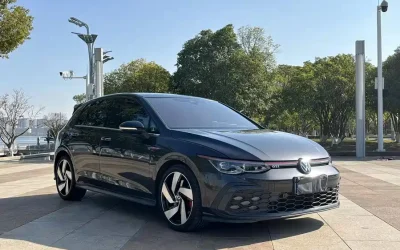 Volkswagen Volkswagen Sagitar в цвете и кузовом – это идеальный выбор среди китайских автомобилей. Доступная цена и надежность гарантированы.