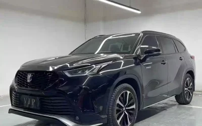 Toyota Toyota Corolla Cross в цвете и кузовом – это идеальный выбор среди китайских автомобилей. Доступная цена и надежность гарантированы.