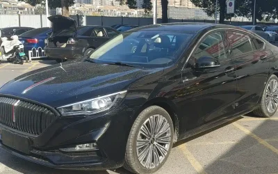 Hongqi Hongqi H5 в цвете и кузовом – это идеальный выбор среди китайских автомобилей. Доступная цена и надежность гарантированы.
