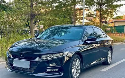 Audi Audi A8 в цвете и кузовом – это идеальный выбор среди китайских автомобилей. Доступная цена и надежность гарантированы.