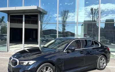 Audi Audi A8 в цвете и кузовом – это идеальный выбор среди китайских автомобилей. Доступная цена и надежность гарантированы.