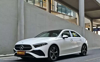 Mercedes-Benz Mercedes-Benz E-Class в цвете и кузовом – это идеальный выбор среди китайских автомобилей. Доступная цена и надежность гарантированы.