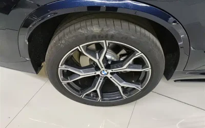BMW BMW X3 в цвете и кузовом – это идеальный выбор среди китайских автомобилей. Доступная цена и надежность гарантированы.
