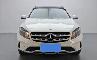 Mercedes-Benz Mercedes-Benz C-Class в цвете и кузовом – это идеальный выбор среди китайских автомобилей. Доступная цена и надежность гарантированы.