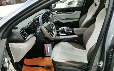 BYD BYD Song L DM-i в цвете и кузовом – это идеальный выбор среди китайских автомобилей. Доступная цена и надежность гарантированы.