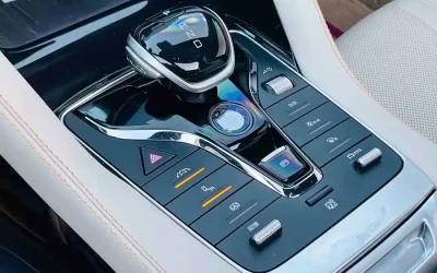 BYD BYD Song L DM-i в цвете и кузовом – это идеальный выбор среди китайских автомобилей. Доступная цена и надежность гарантированы.