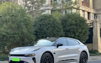 Audi Audi A8 в цвете и кузовом – это идеальный выбор среди китайских автомобилей. Доступная цена и надежность гарантированы.