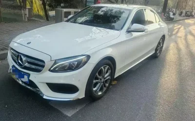 Mercedes-Benz Mercedes-Benz C-Class в цвете и кузовом – это идеальный выбор среди китайских автомобилей. Доступная цена и надежность гарантированы.