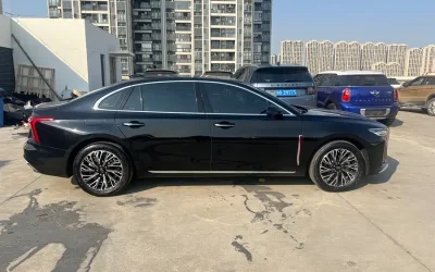 Hongqi Hongqi H5 в цвете и кузовом – это идеальный выбор среди китайских автомобилей. Доступная цена и надежность гарантированы.