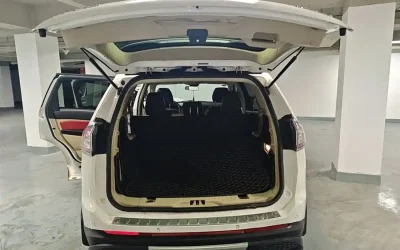 Audi Audi A8 в цвете и кузовом – это идеальный выбор среди китайских автомобилей. Доступная цена и надежность гарантированы.
