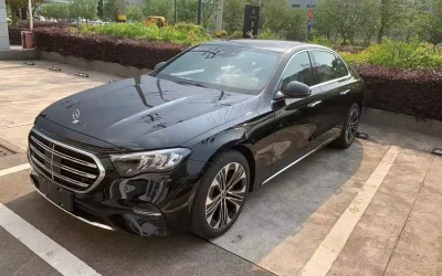 Mercedes-Benz Mercedes-Benz E-Class в цвете и кузовом – это идеальный выбор среди китайских автомобилей. Доступная цена и надежность гарантированы.