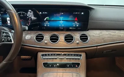 Mercedes-Benz Mercedes-Benz E-Class в цвете и кузовом – это идеальный выбор среди китайских автомобилей. Доступная цена и надежность гарантированы.
