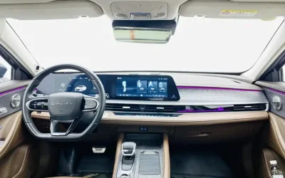 Audi Audi A8 в цвете и кузовом – это идеальный выбор среди китайских автомобилей. Доступная цена и надежность гарантированы.