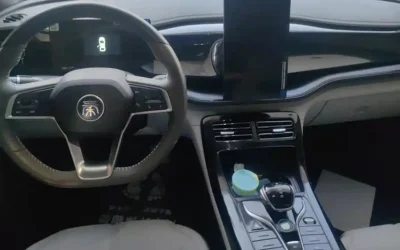 BYD BYD Song L DM-i в цвете и кузовом – это идеальный выбор среди китайских автомобилей. Доступная цена и надежность гарантированы.