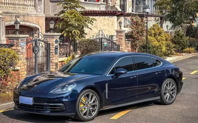 Porsche Porsche Cayenne в цвете и кузовом – это идеальный выбор среди китайских автомобилей. Доступная цена и надежность гарантированы.