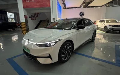 Volkswagen Volkswagen Passat в цвете и кузовом – это идеальный выбор среди китайских автомобилей. Доступная цена и надежность гарантированы.