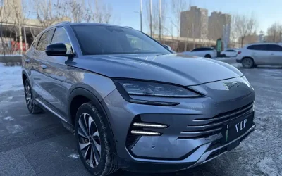 BYD BYD Song L DM-i в цвете и кузовом – это идеальный выбор среди китайских автомобилей. Доступная цена и надежность гарантированы.