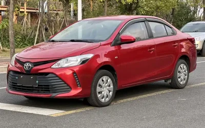 Toyota Toyota Corolla в цвете и кузовом – это идеальный выбор среди китайских автомобилей. Доступная цена и надежность гарантированы.