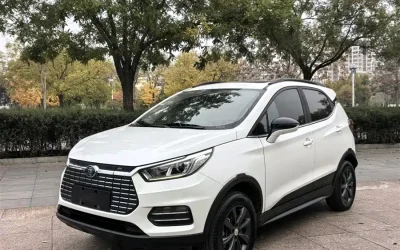 BYD BYD Song L DM-i в цвете и кузовом – это идеальный выбор среди китайских автомобилей. Доступная цена и надежность гарантированы.