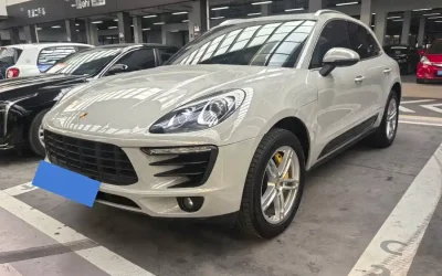 Porsche Porsche Cayenne в цвете и кузовом – это идеальный выбор среди китайских автомобилей. Доступная цена и надежность гарантированы.