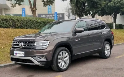 Volkswagen Volkswagen Sagitar в цвете и кузовом – это идеальный выбор среди китайских автомобилей. Доступная цена и надежность гарантированы.