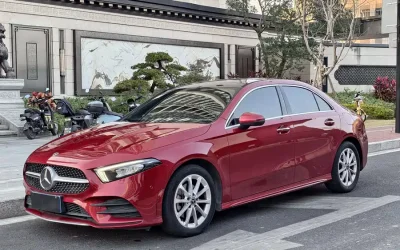 Mercedes-Benz Mercedes-Benz GLA в цвете и кузовом – это идеальный выбор среди китайских автомобилей. Доступная цена и надежность гарантированы.