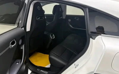 Audi Audi A8 в цвете и кузовом – это идеальный выбор среди китайских автомобилей. Доступная цена и надежность гарантированы.