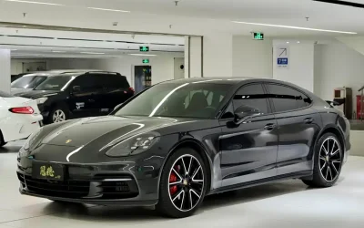 Porsche Porsche Cayenne в цвете и кузовом – это идеальный выбор среди китайских автомобилей. Доступная цена и надежность гарантированы.