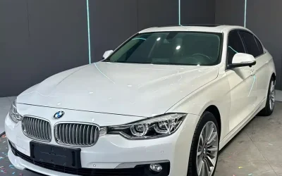 BMW BMW 3 Series в цвете и кузовом – это идеальный выбор среди китайских автомобилей. Доступная цена и надежность гарантированы.