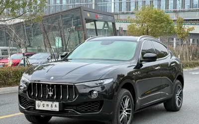 Audi Audi A8 в цвете и кузовом – это идеальный выбор среди китайских автомобилей. Доступная цена и надежность гарантированы.