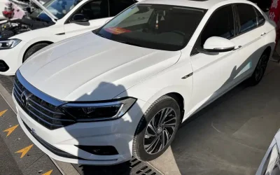 Volkswagen Volkswagen Lavida в цвете и кузовом – это идеальный выбор среди китайских автомобилей. Доступная цена и надежность гарантированы.