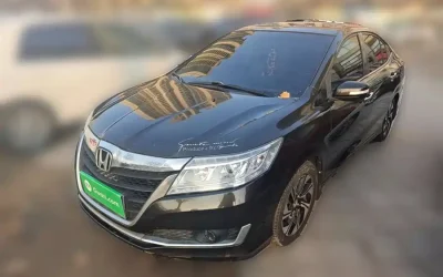 Audi Audi A8 в цвете и кузовом – это идеальный выбор среди китайских автомобилей. Доступная цена и надежность гарантированы.