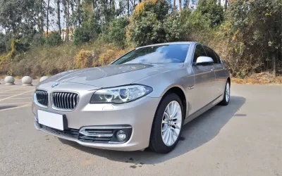 BMW BMW 3 Series в цвете и кузовом – это идеальный выбор среди китайских автомобилей. Доступная цена и надежность гарантированы.