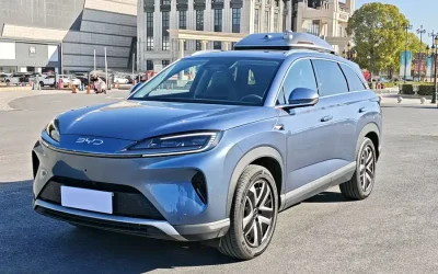 BYD BYD Song L DM-i в цвете и кузовом – это идеальный выбор среди китайских автомобилей. Доступная цена и надежность гарантированы.