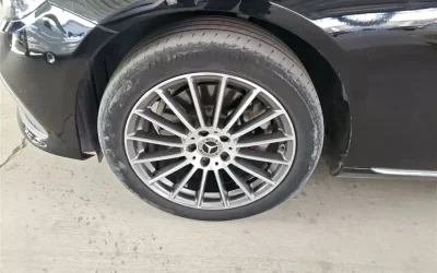 Mercedes-Benz Mercedes-Benz E-Class в цвете и кузовом – это идеальный выбор среди китайских автомобилей. Доступная цена и надежность гарантированы.