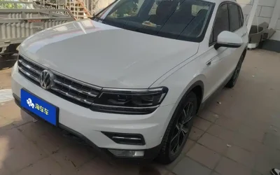 Volkswagen Volkswagen Passat в цвете и кузовом – это идеальный выбор среди китайских автомобилей. Доступная цена и надежность гарантированы.