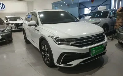 Volkswagen Volkswagen Golf в цвете и кузовом – это идеальный выбор среди китайских автомобилей. Доступная цена и надежность гарантированы.