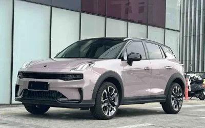 Lynk & Co Lynk & Co 02 в цвете и кузовом – это идеальный выбор среди китайских автомобилей. Доступная цена и надежность гарантированы.