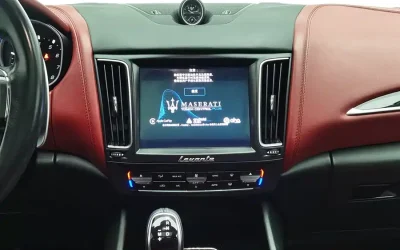 Audi Audi A8 в цвете и кузовом – это идеальный выбор среди китайских автомобилей. Доступная цена и надежность гарантированы.
